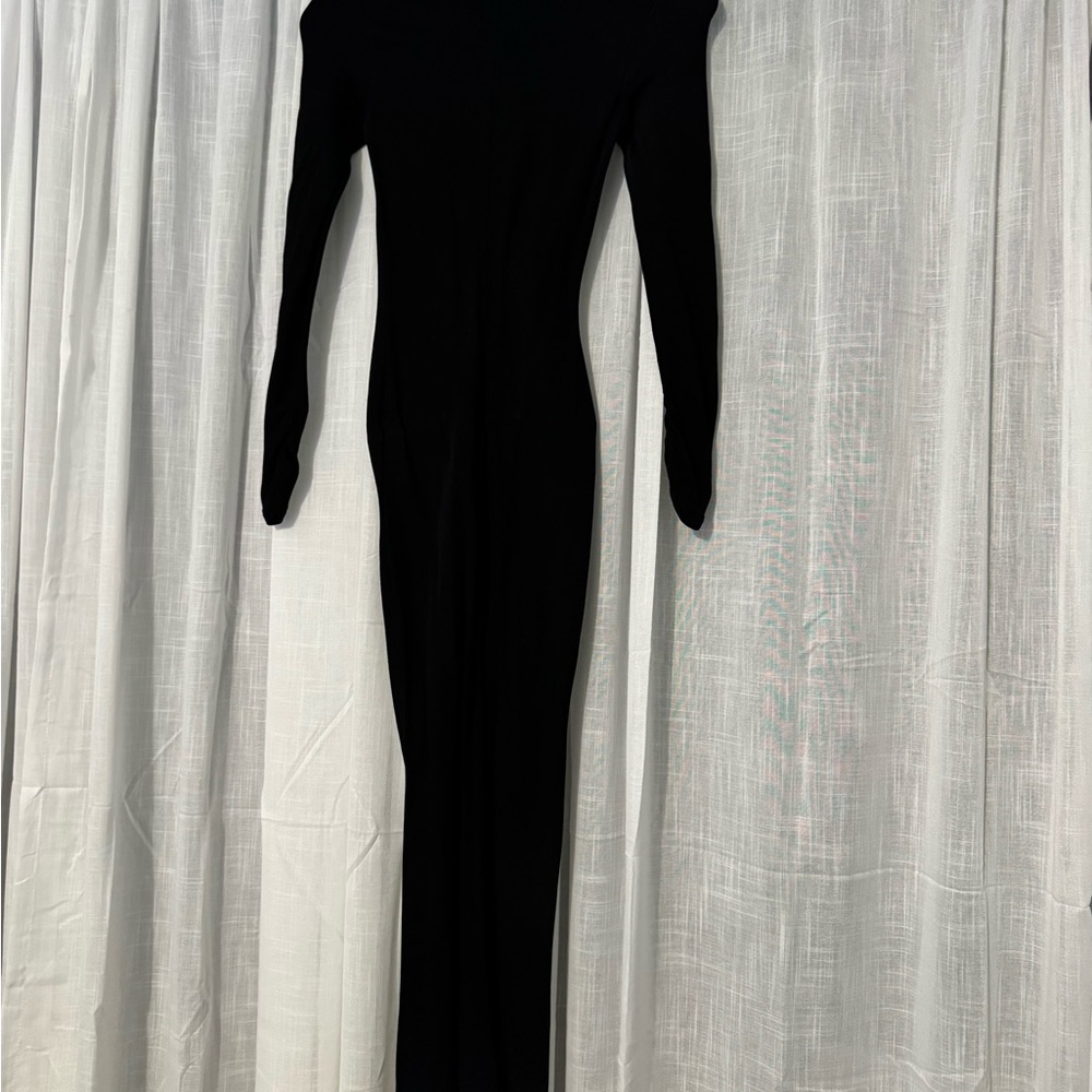 Zara Classic Black Long Sleeve Dress